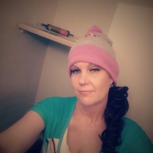 Meet your Posher, Misty